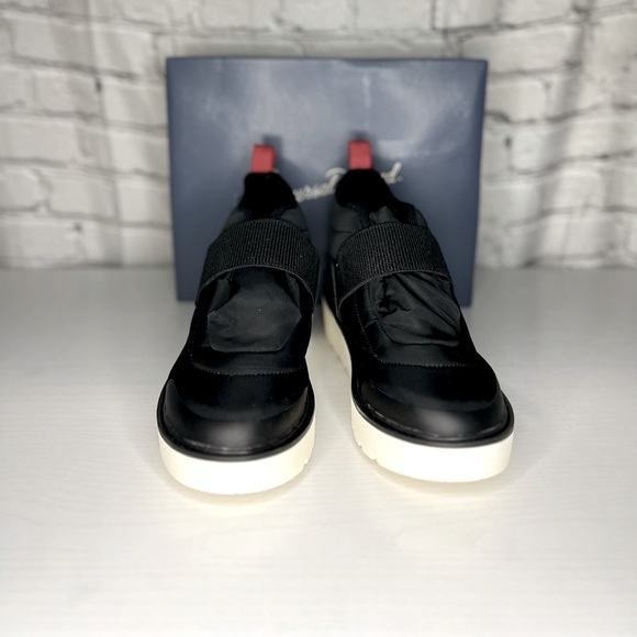 Universal Thread boots - Picture 2 of 5